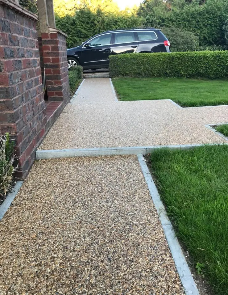 Resin Bound Pathway with Step